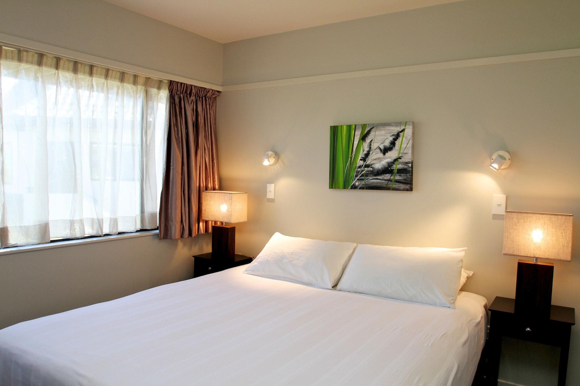 The Beachcomber Hotel Nelson Eksteriør billede